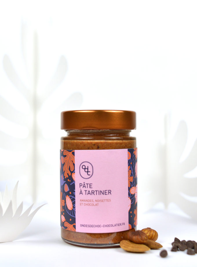 Pâte à tartiner amandes noisettes et chocolat