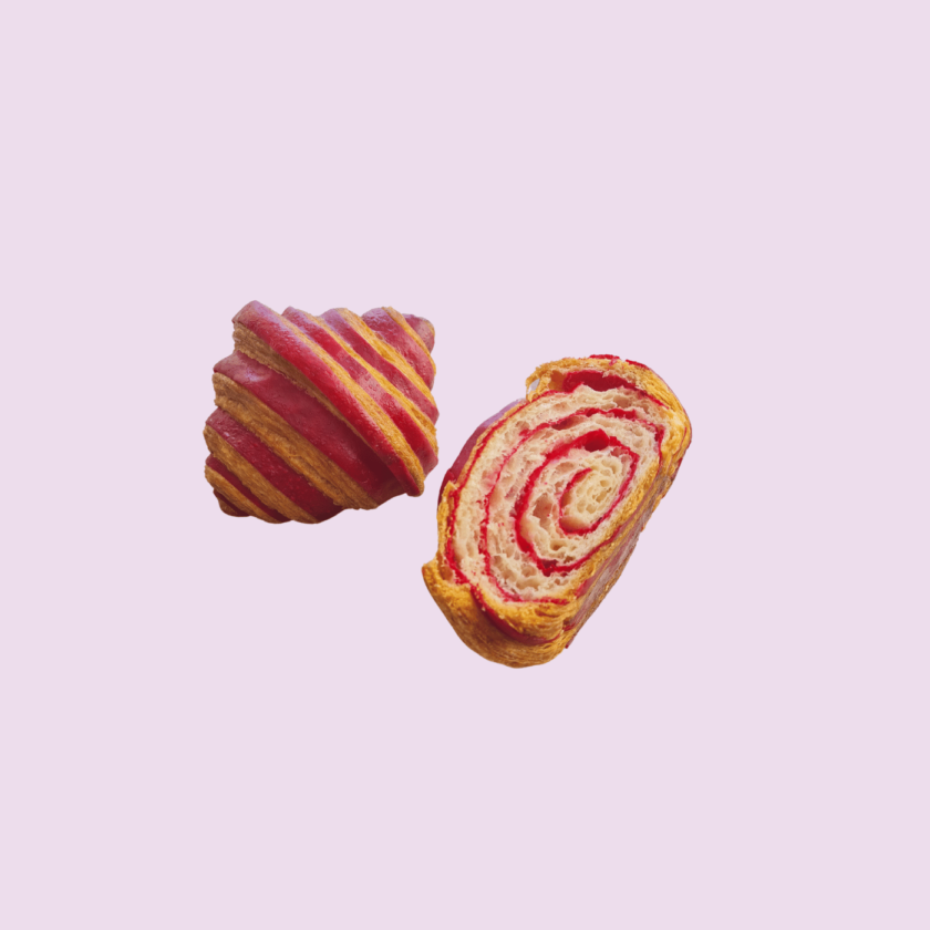 Croissant feuilleté fourré fruits rouges – Image 2