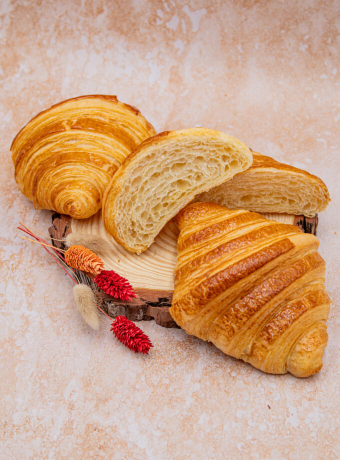 Croissant feuilleté nature